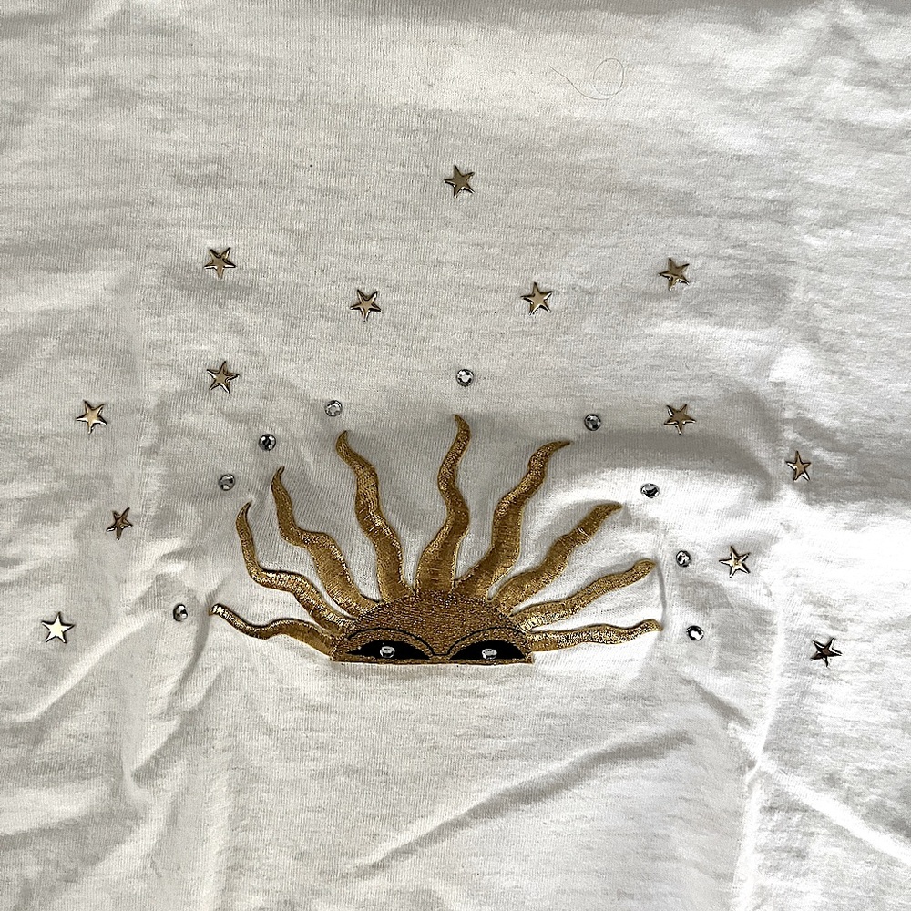 celestial sun and stars embroidered t-shirt - Picture 2 of 4